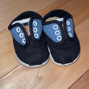 TOMS Baby Velcro Shoes